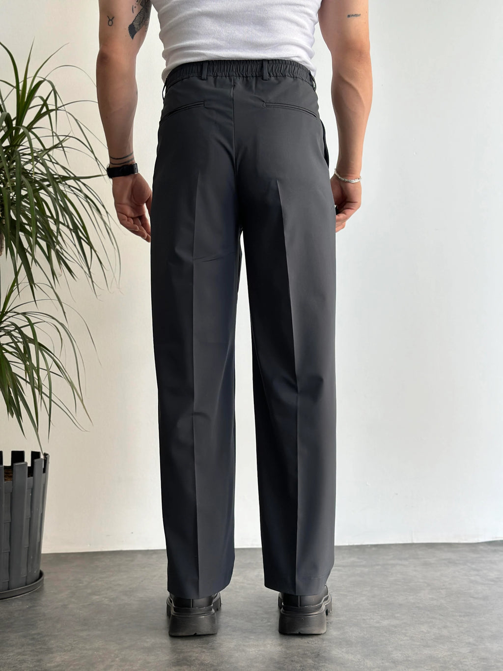 Comfort-Waist Pleated Trousers