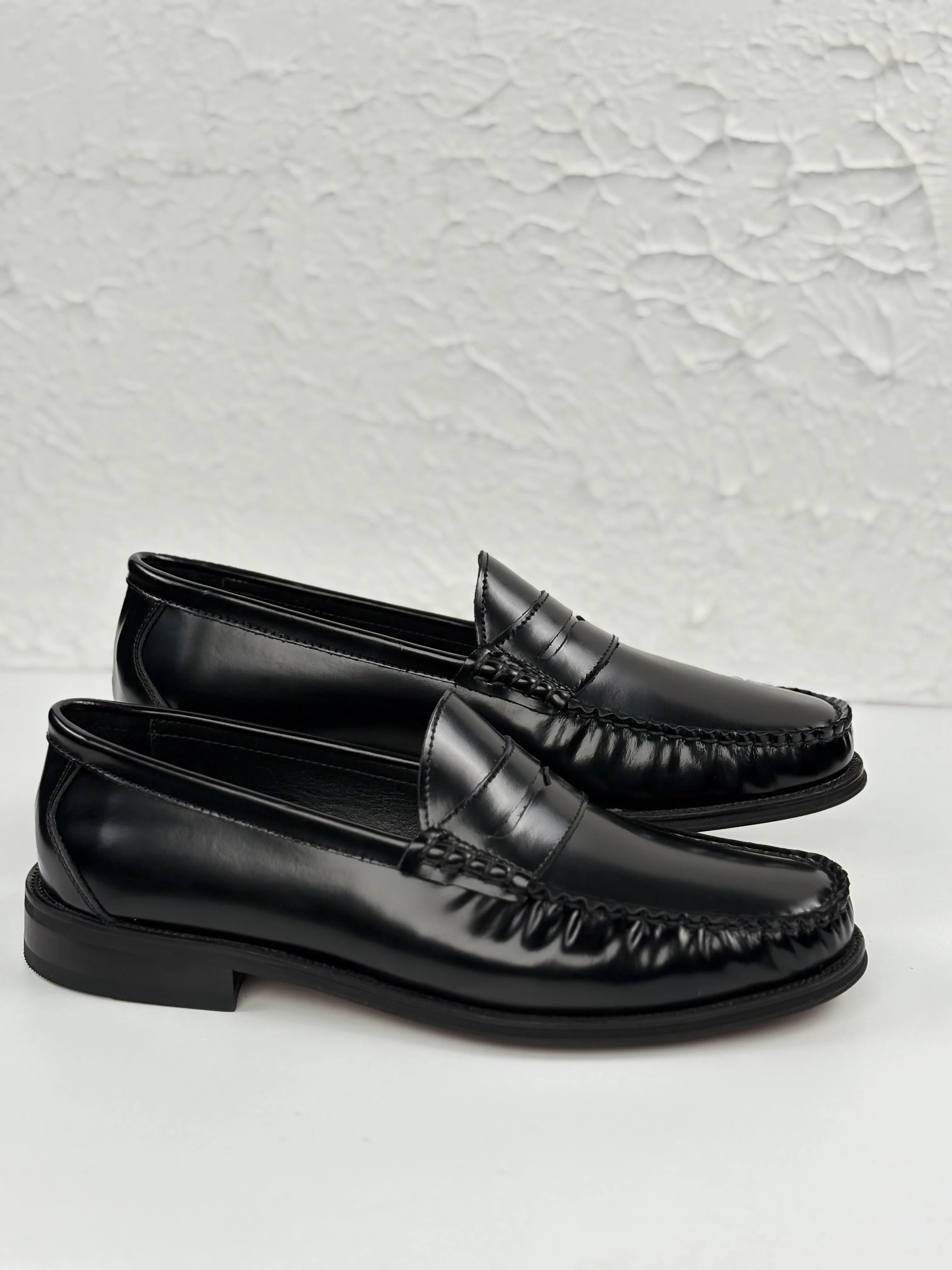 Luvo Classic Penny Loafer