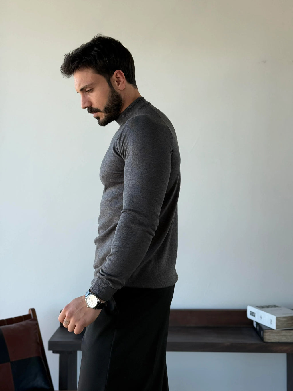 Roberto Raglan Mock Neck