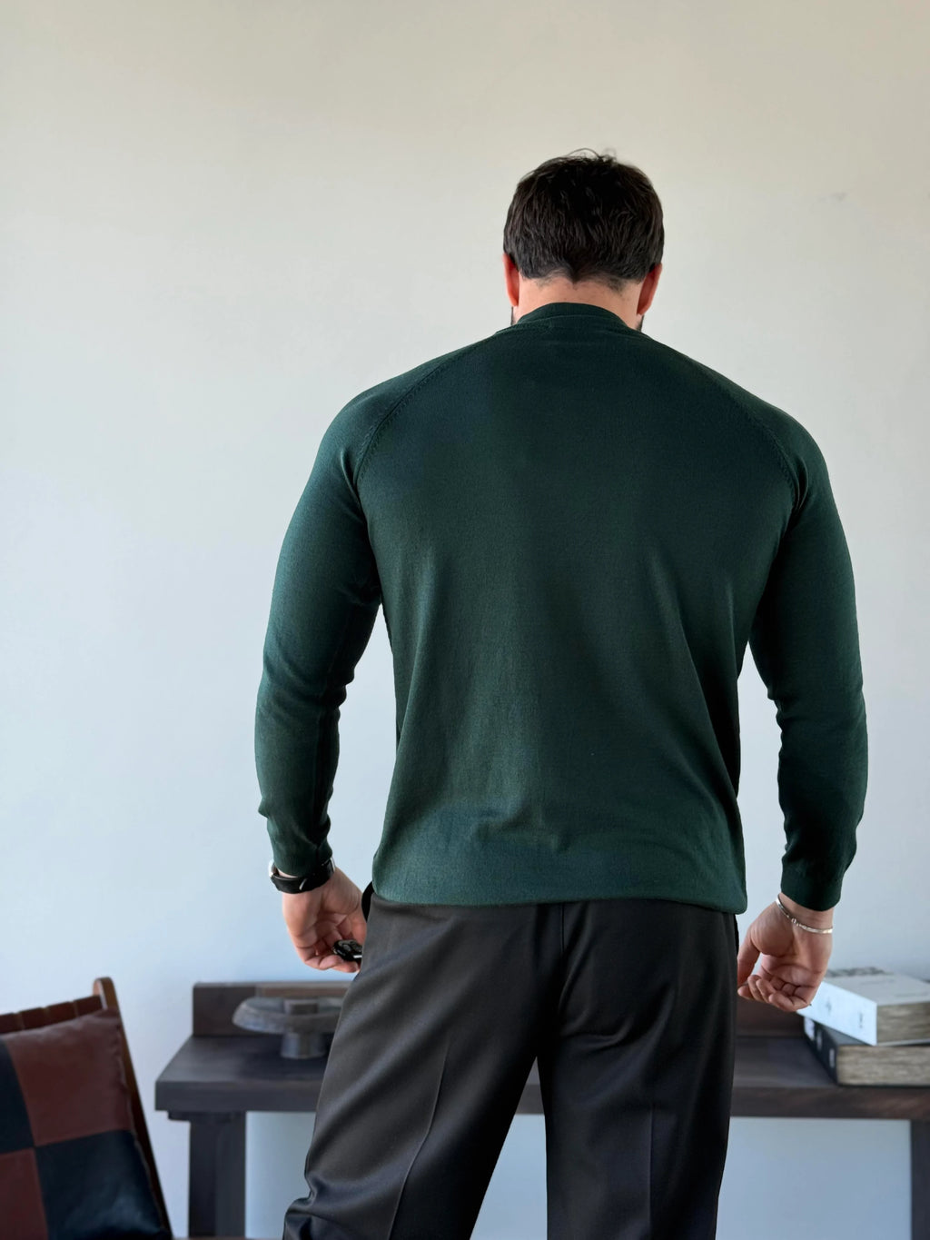 Roberto Raglan Mock Neck