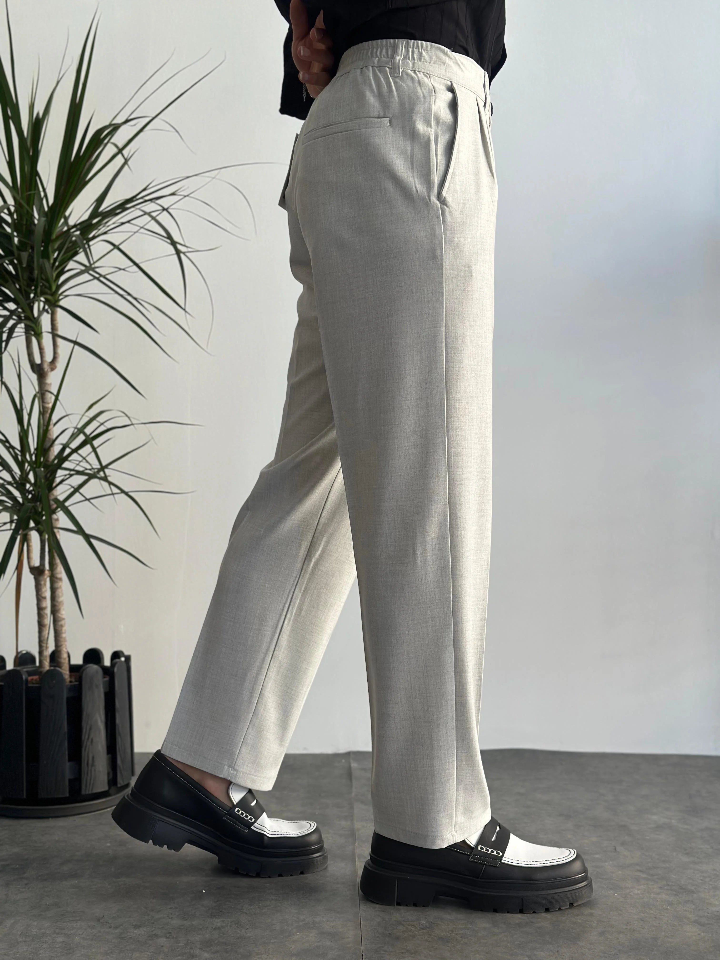 Comfort-Waist Pleated Trousers